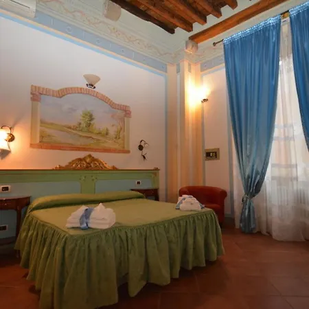 Otel Antica Residenza Del Gallo
